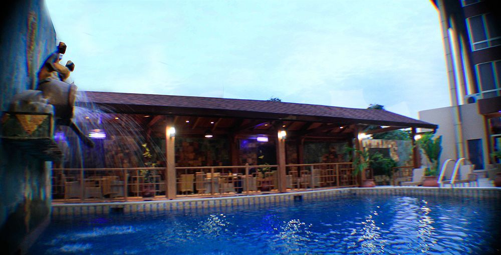 Royal Nick Hotel Tema Exteriér fotografie